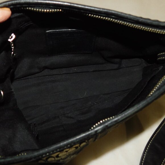 Coach F10945 Soho Hamptons Classic Adjustable Hobo Shoulder Bag Leather - Picture 8 of 14